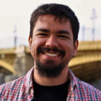 profile_pic (800x711) (2)